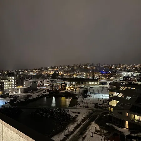 Northern Light Apartments - Nyholmen Luxury Penthouse A Tromso Exterior photo